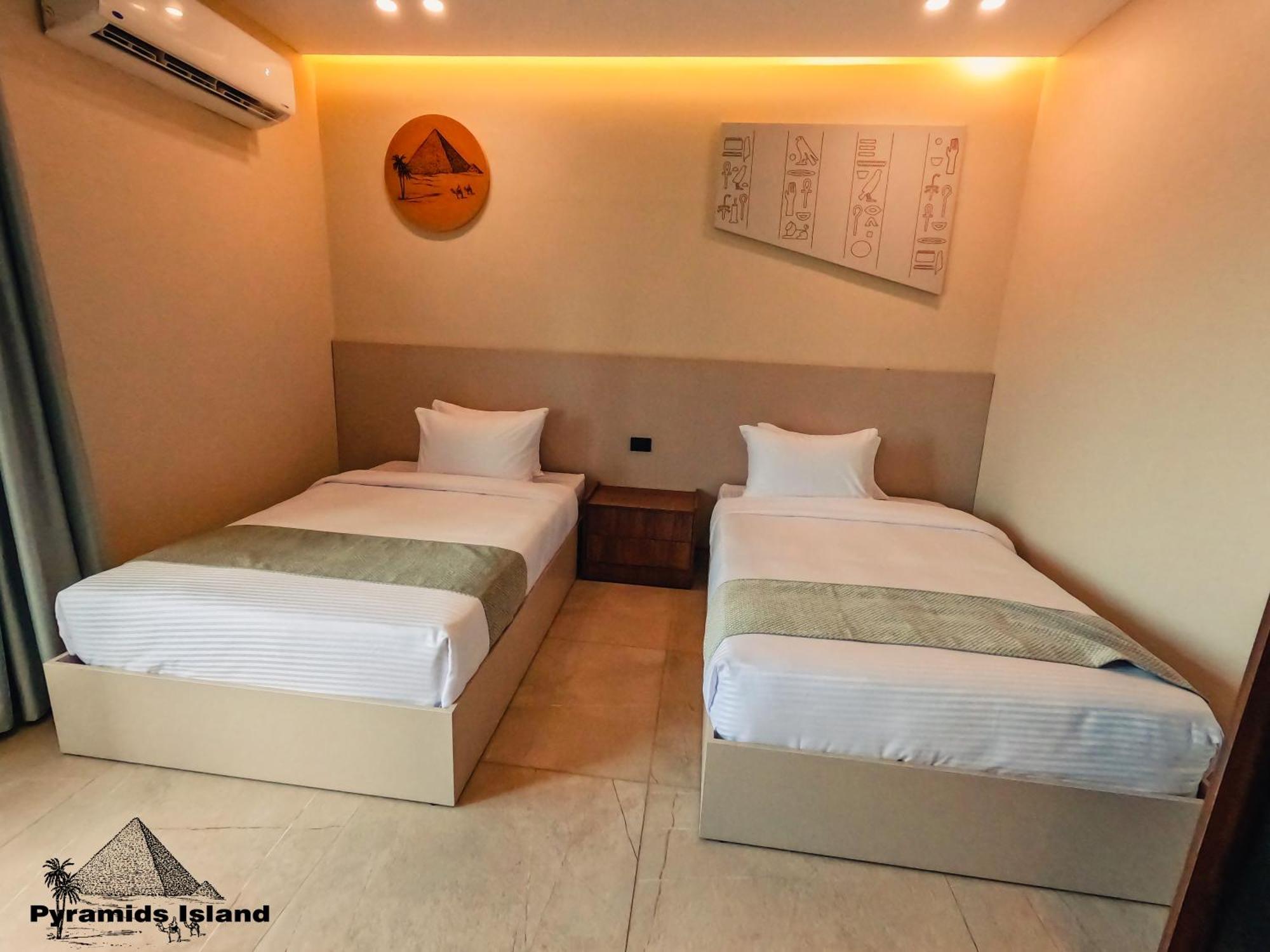 Pyramids Island Bed & Breakfast Kafrat al Jabal Exterior photo