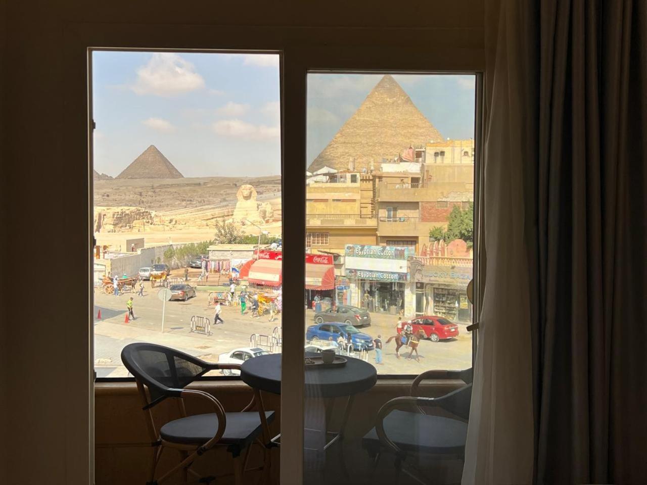 Pyramids Island Bed & Breakfast Kafrat al Jabal Exterior photo